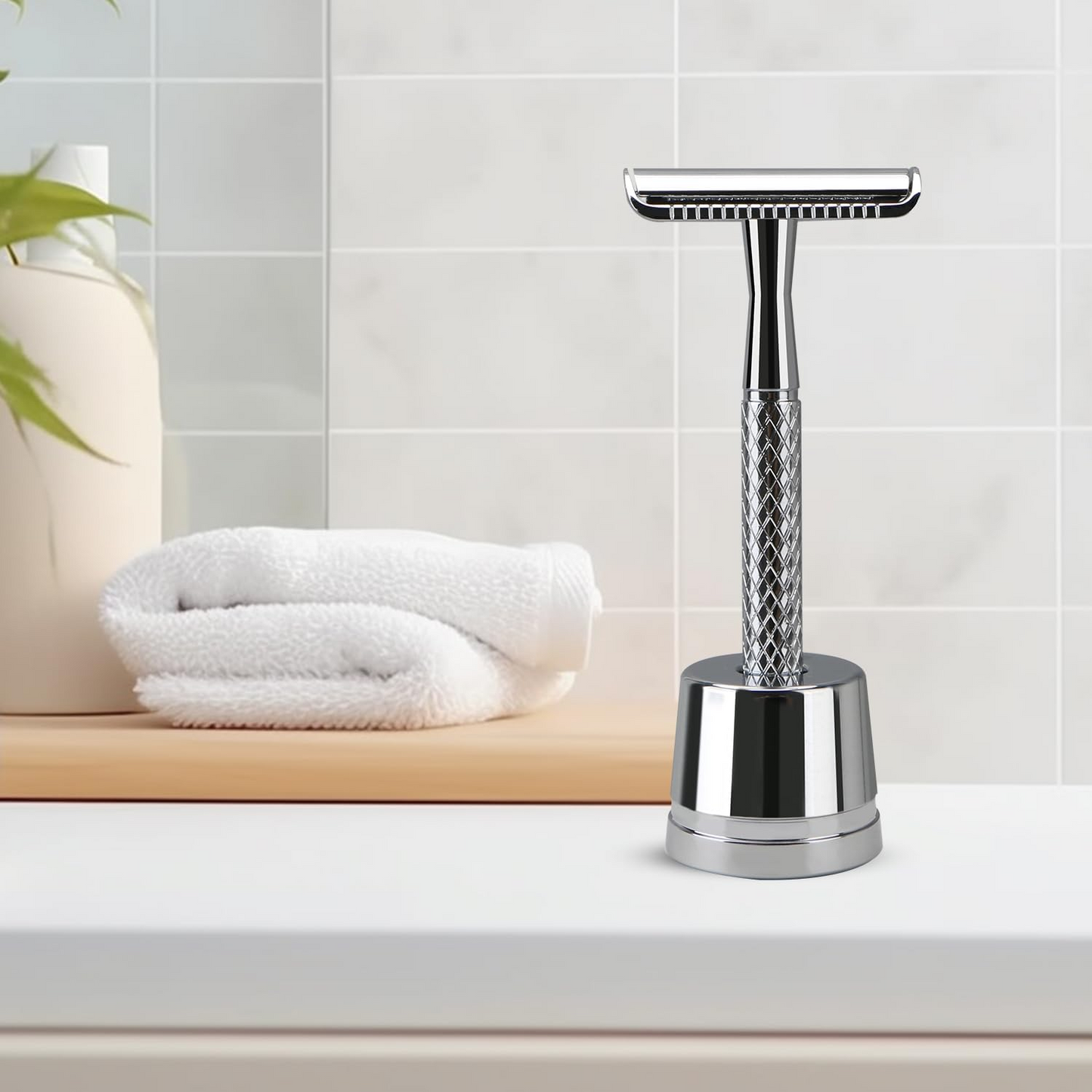 Safety Razor Stand, Safety Razor Holder (Bright Silver)